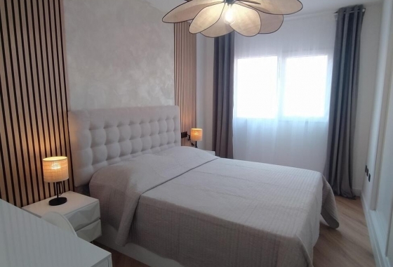 Wiederverkauf - Wohnung - Torrevieja - PARQUE DE LAS NACIONES