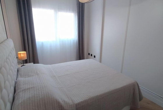 Wiederverkauf - Wohnung - Torrevieja - PARQUE DE LAS NACIONES