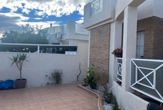 Reventa - Adosado - Orihuela Costa