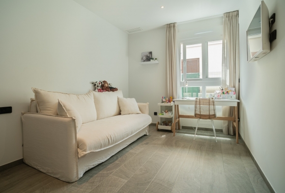 Herverkoop - Appartement / flat - Algorfa - Inland