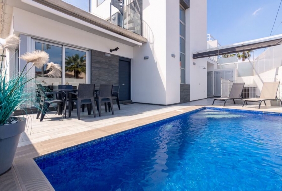 Reventa - Villa - Daya Vieja - Costa Blanca