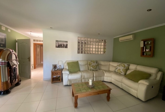 Herverkoop - Finca - Albatera - Inland