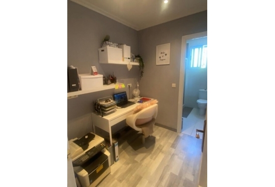 Herverkoop - Finca - Albatera - Inland