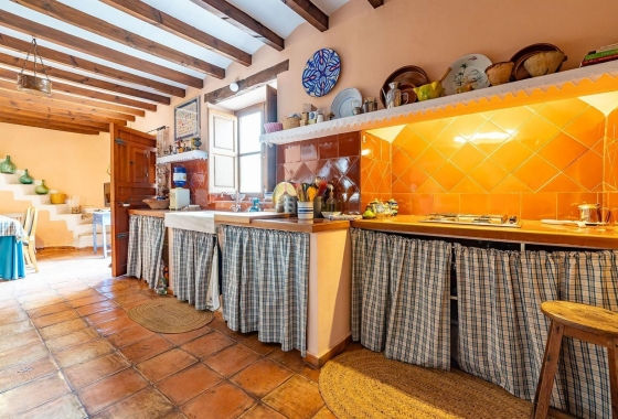 Resale - Townhouse - Los Martinez Del Puerto - Los Martínez Del Puerto