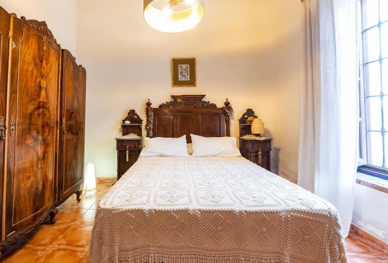 Resale - Townhouse - Los Martinez Del Puerto - Los Martínez Del Puerto