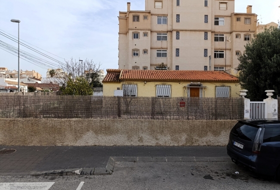 Wiederverkauf - Finca - Torrevieja - Nueva Torrevieja