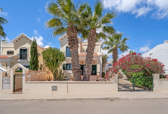 Wiederverkauf - Villa - Orihuela Costa - Costa Blanca