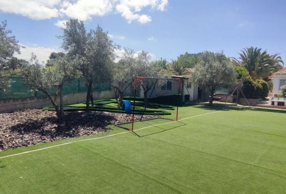 Herverkoop - Villa - Sax - Inland