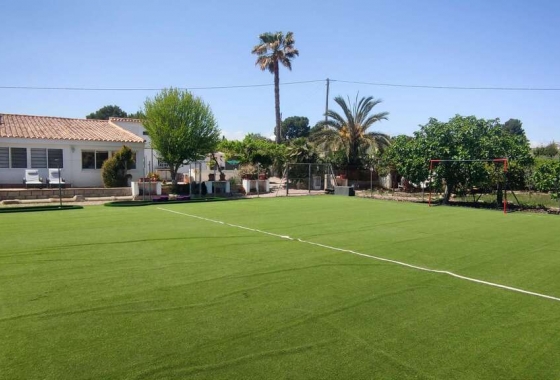 Herverkoop - Villa - Sax - Inland