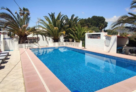 Herverkoop - Villa - Sax - Inland