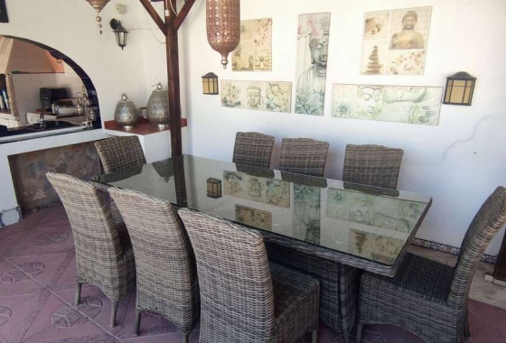 Herverkoop - Villa - Sax - Inland