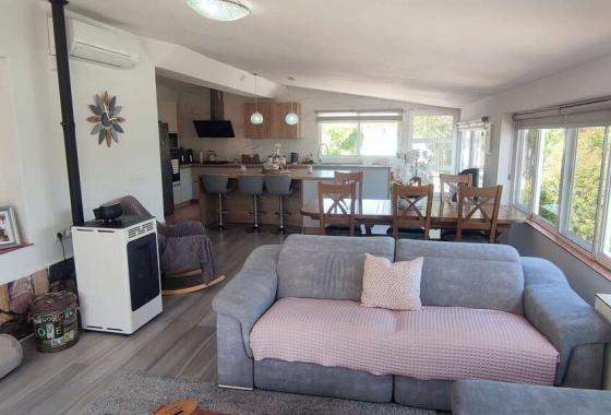 Herverkoop - Villa - Sax - Inland