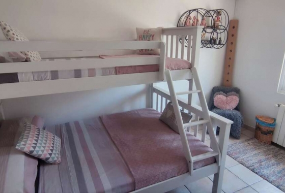 Herverkoop - Villa - Sax - Inland