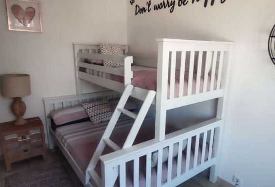 Herverkoop - Villa - Sax - Inland