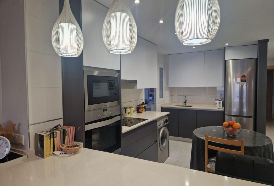 Herverkoop - Appartement / flat - Torrevieja - Playa del Cura