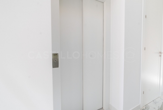 Resale - Villa - Orihuela Costa - Las colinas golf