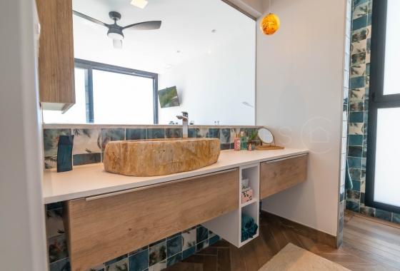 Resale - Villa - Orihuela Costa - Las colinas golf