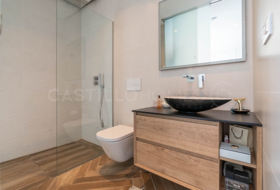 Resale - Villa - Orihuela Costa - Las colinas golf