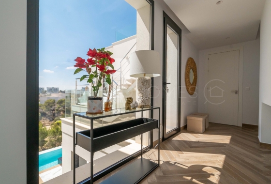 Resale - Villa - Orihuela Costa - Las colinas golf