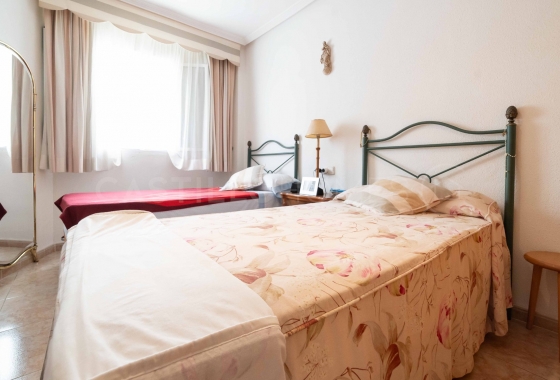 Resale - Apartment / flat - Torrevieja - Torrelamata - La Mata