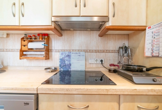 Resale - Apartment / flat - Torrevieja - Torrelamata - La Mata