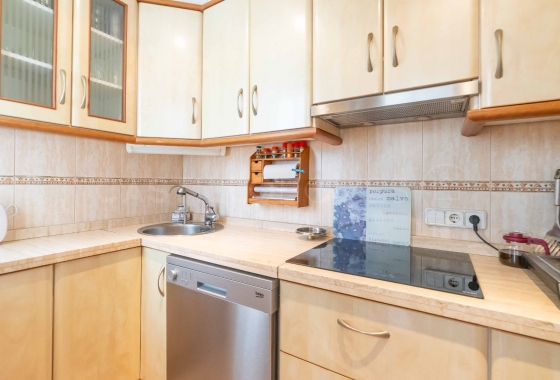 Resale - Apartment / flat - Torrevieja - Torrelamata - La Mata