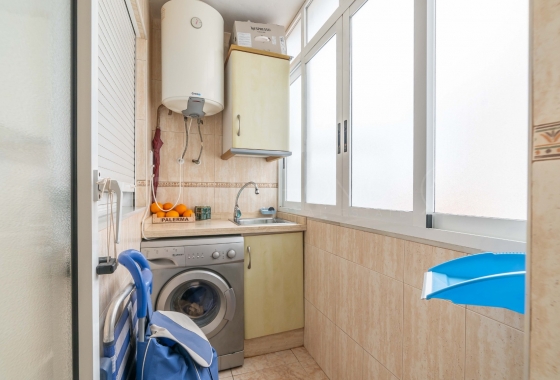 Resale - Apartment / flat - Torrevieja - Torrelamata - La Mata