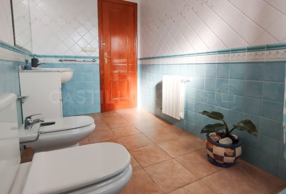 Wiederverkauf - Villa - Torrevieja - Torretas