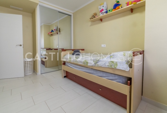 Wiederverkauf - Wohnung - Torrevieja - Playa del Cura