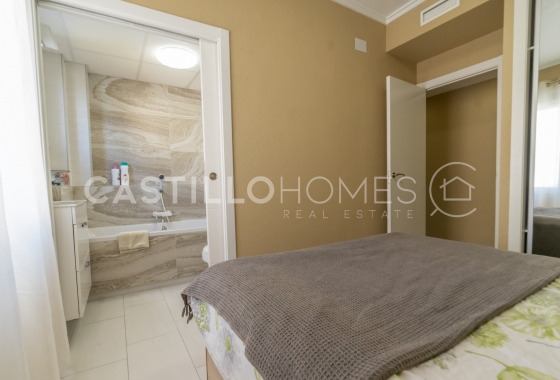 Wiederverkauf - Wohnung - Torrevieja - Playa del Cura