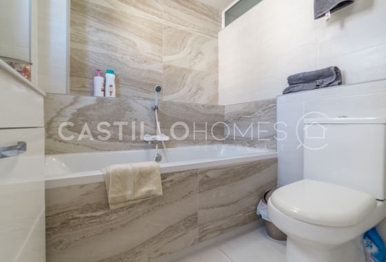 Wiederverkauf - Wohnung - Torrevieja - Playa del Cura