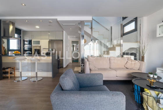 Wiederverkauf - Villa - Torrevieja - Aguas Nuevas 1