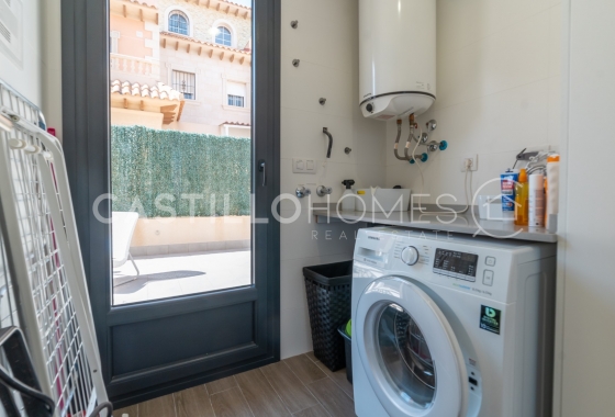 Wiederverkauf - Villa - Torrevieja - Aguas Nuevas 1