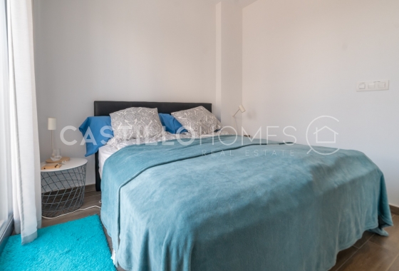 Wiederverkauf - Villa - Torrevieja - Aguas Nuevas 1