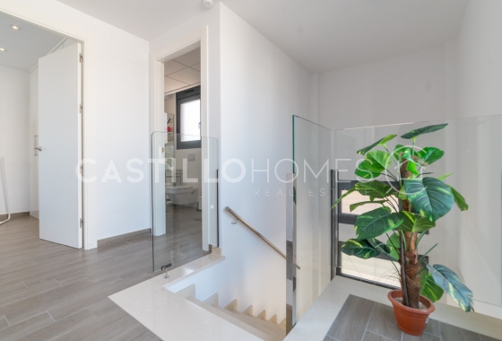 Wiederverkauf - Villa - Torrevieja - Aguas Nuevas 1