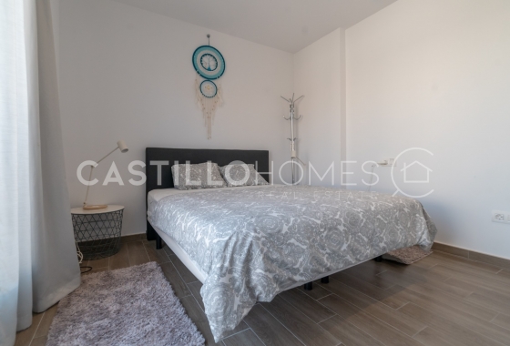 Wiederverkauf - Villa - Torrevieja - Aguas Nuevas 1