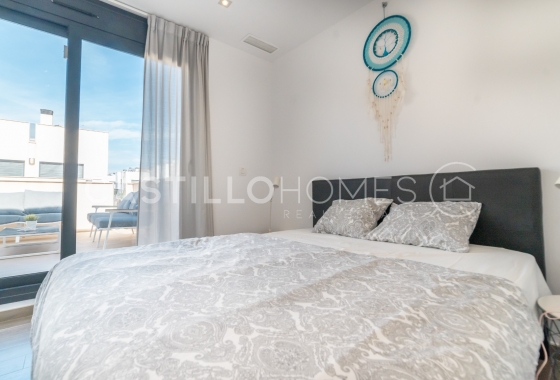 Wiederverkauf - Villa - Torrevieja - Aguas Nuevas 1