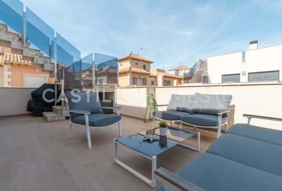 Wiederverkauf - Villa - Torrevieja - Aguas Nuevas 1