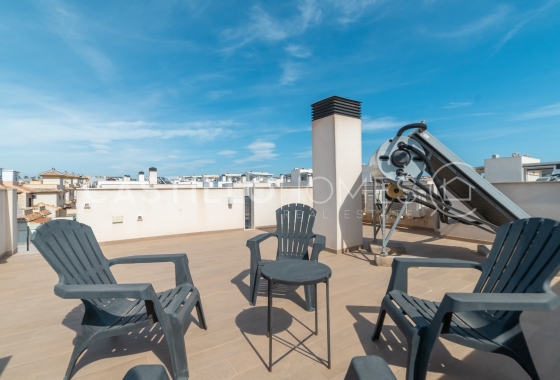 Wiederverkauf - Villa - Torrevieja - Aguas Nuevas 1