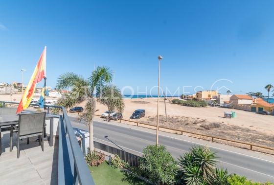 Herverkoop - Villa - Torrevieja - Urb. Rosaleda