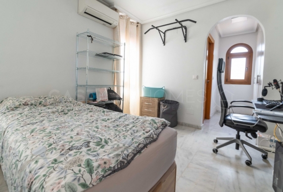 Resale - Villa - San Miguel de Salinas