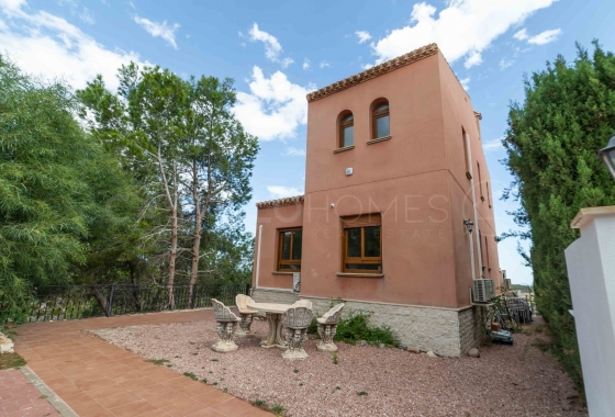 Resale - Villa - San Miguel de Salinas