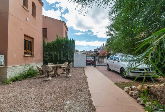 Resale - Villa - San Miguel de Salinas