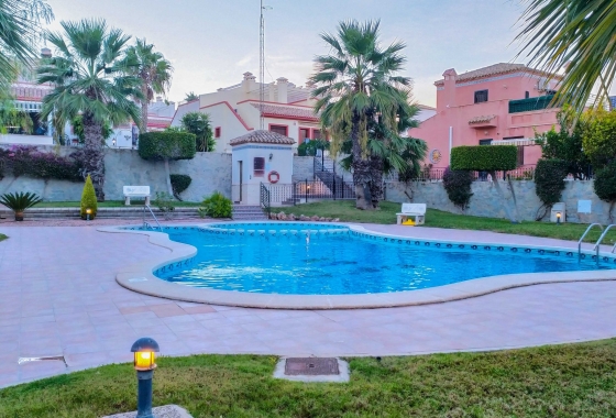 Resale - Villa - San Miguel de Salinas