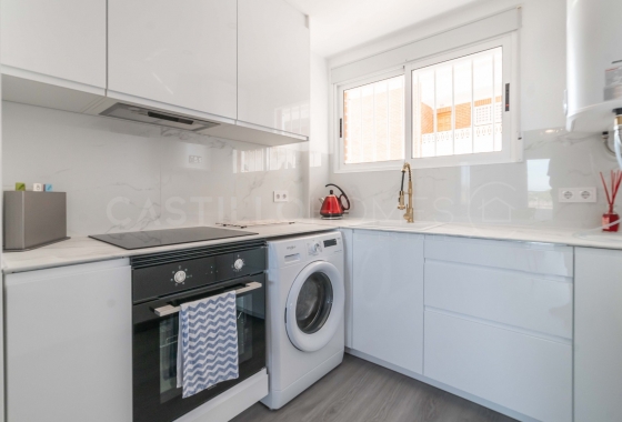 Wiederverkauf - Wohnung - Orihuela Costa - Punta Prima