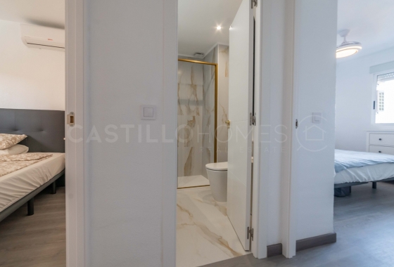 Wiederverkauf - Wohnung - Orihuela Costa - Punta Prima