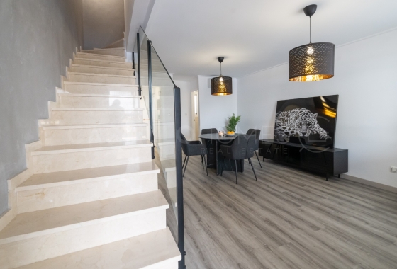 Resale - Townhouse - Torrevieja - Los Balcones