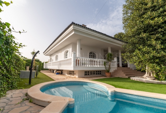 Herverkoop - Villa - Torrevieja - Torreta Florida