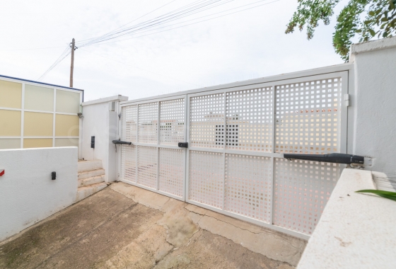 Herverkoop - Villa - Torrevieja - Torreta Florida