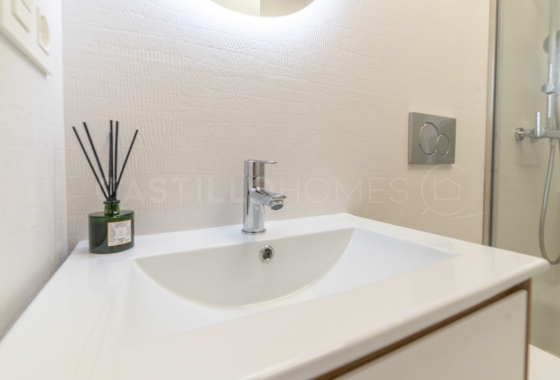 Herverkoop - Appartement / flat - Torrevieja - Centro